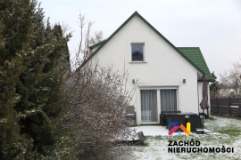 Dom wolno stojący w pobliżu Krosna Odrz.